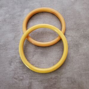Vintage 1940s Butterscotch & Yellow Bakelite Bangle Bracelets